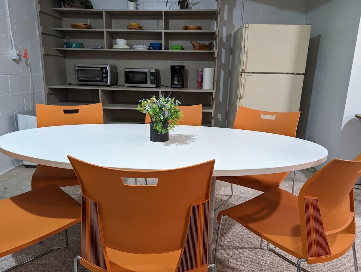 Shared dining area and kitchenette for Learning Center rooms
